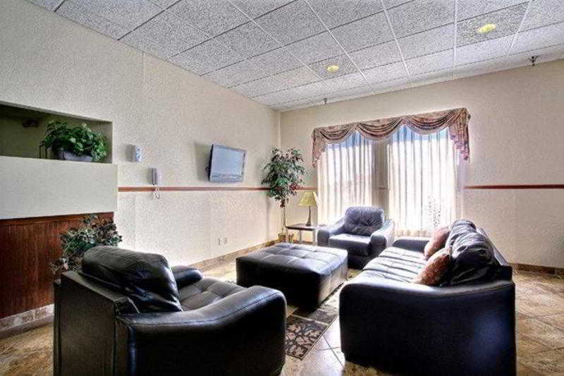Days Inn & Suites By Wyndham Mt Pleasant Mount Pleasant Chambre photo