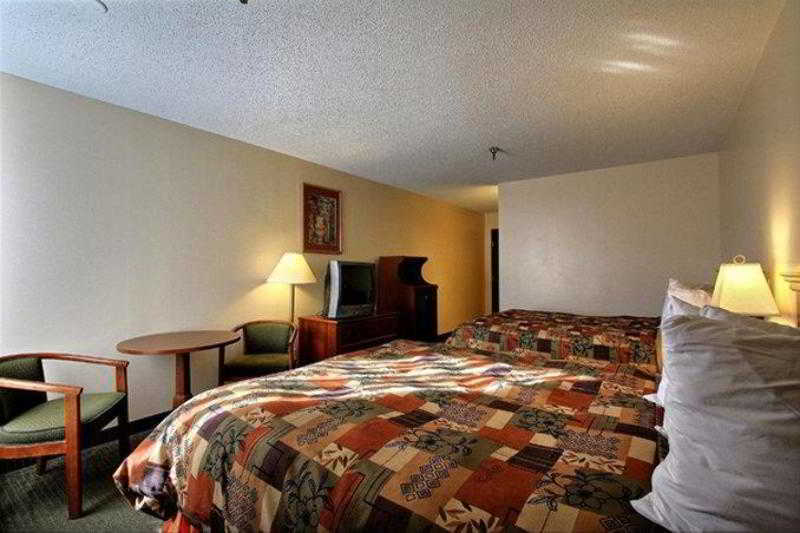 Days Inn & Suites By Wyndham Mt Pleasant Mount Pleasant Chambre photo