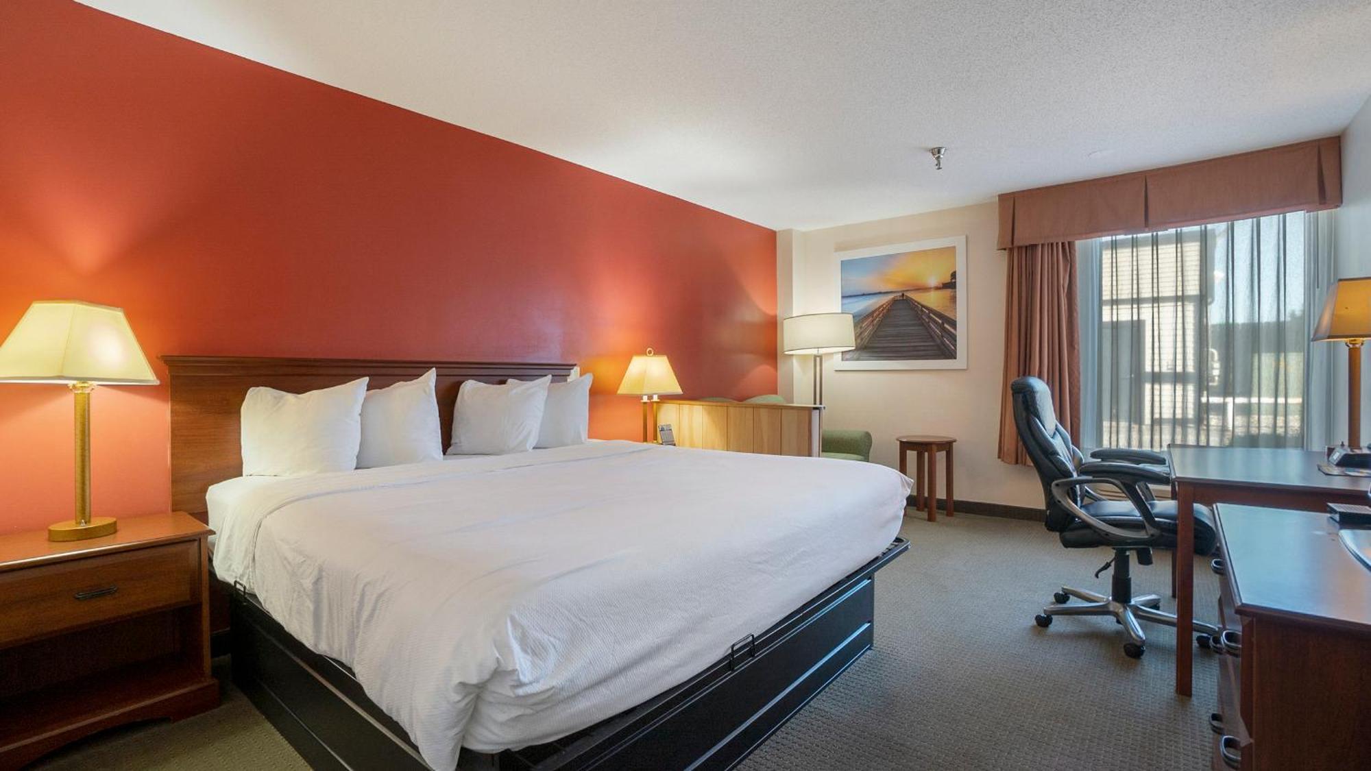 Days Inn & Suites By Wyndham Mt Pleasant Mount Pleasant Extérieur photo
