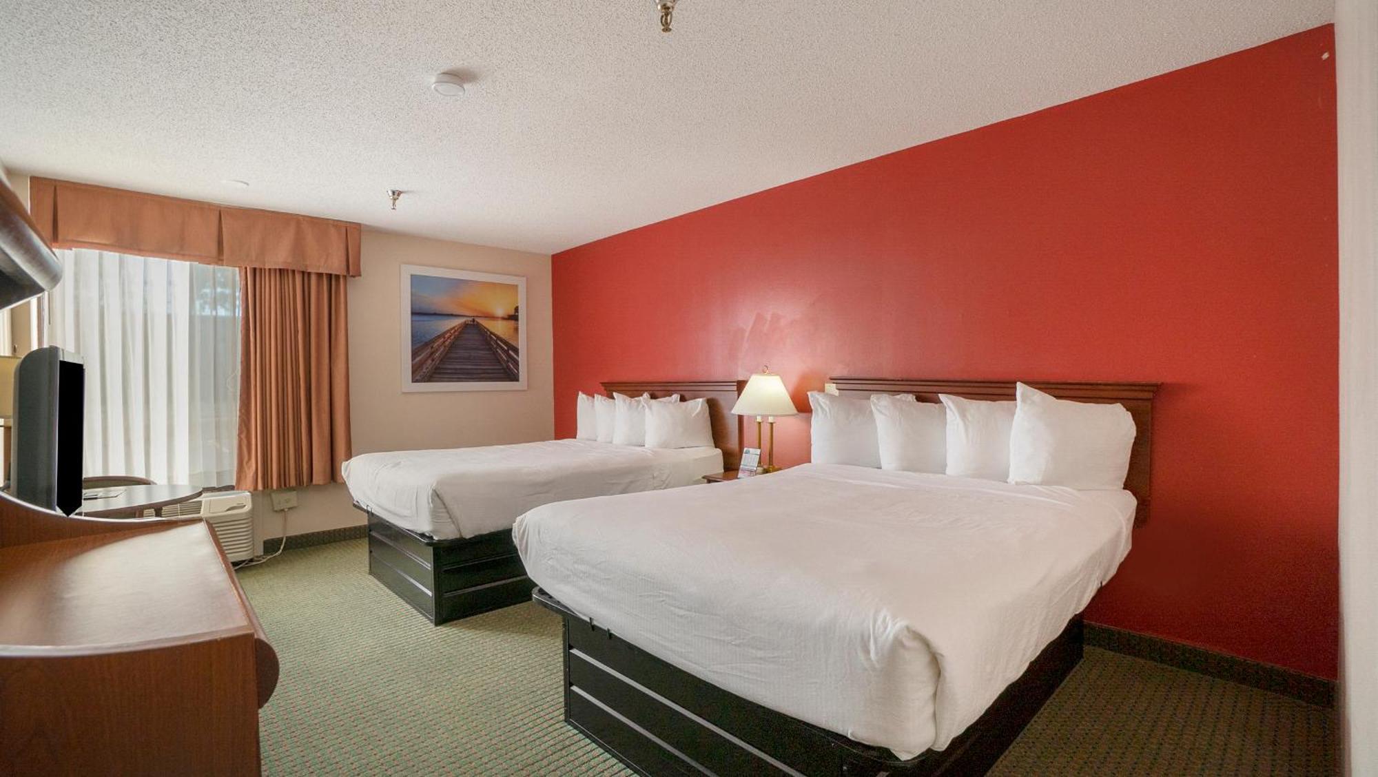 Days Inn & Suites By Wyndham Mt Pleasant Mount Pleasant Chambre photo